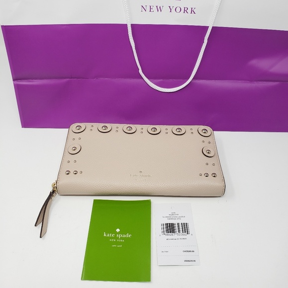 Kate Spade Zippy Wallet MSRP $229 - Picture 2 of 7